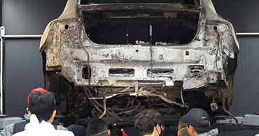 汽車自燃.jpg 汽車自燃.jpg